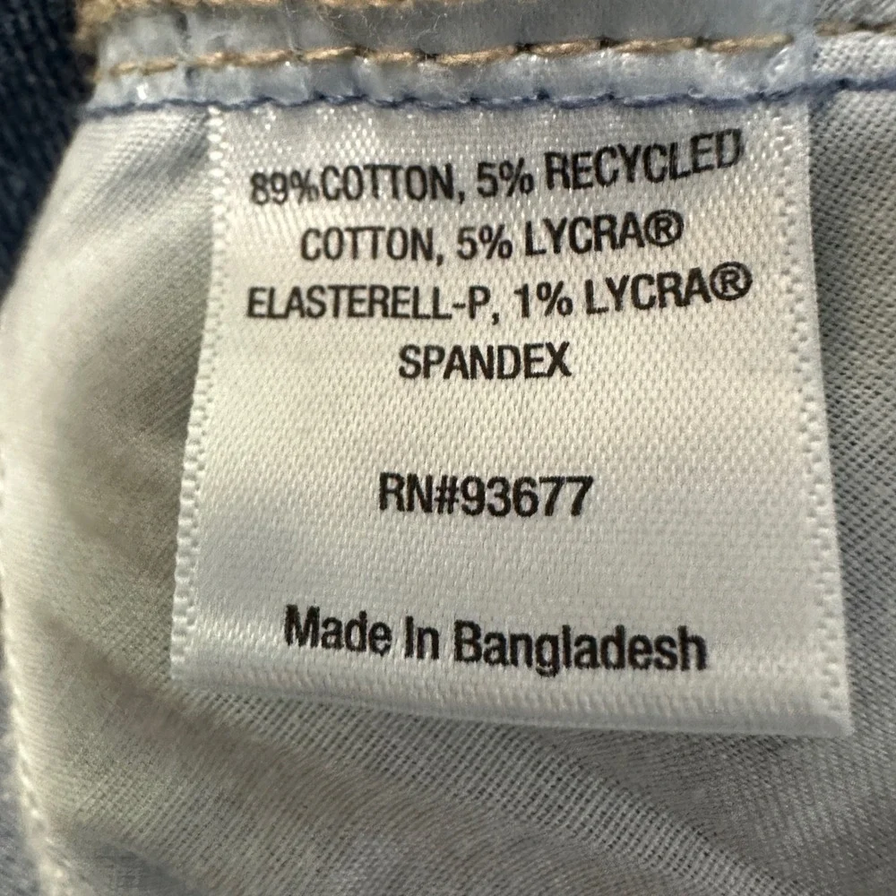 St. John's Bay Women's 18 Girlfriend Jean Blue Mid-Rise LT Terrace NEW